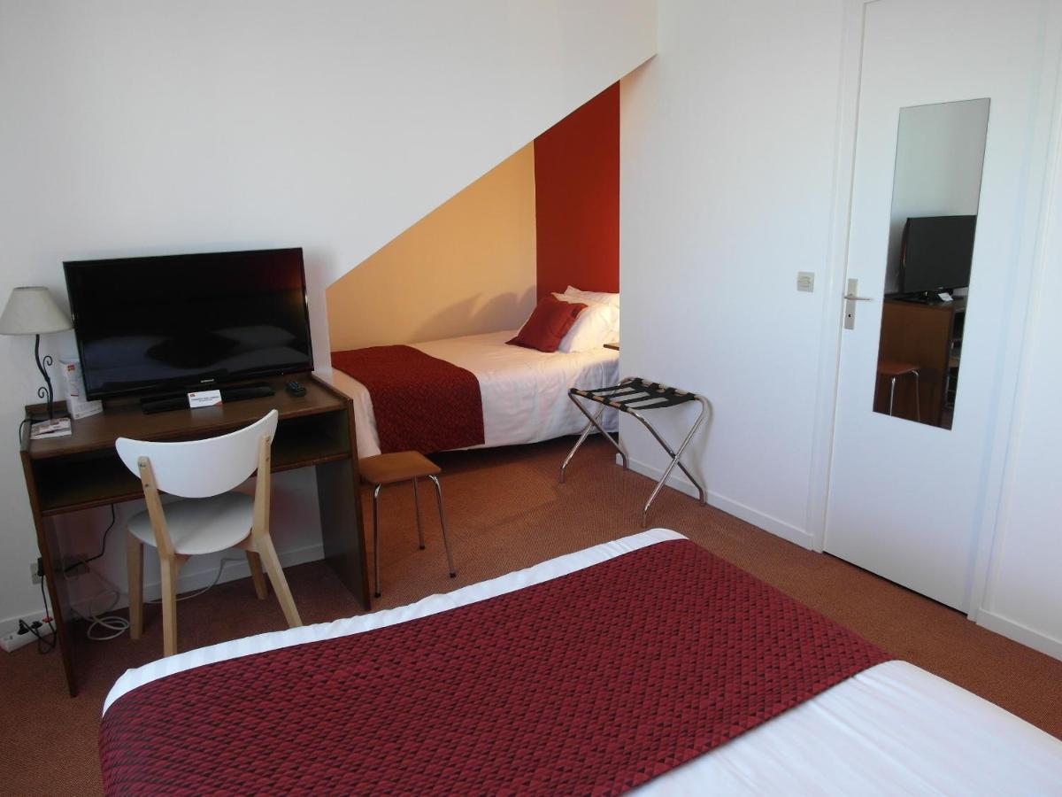 Hotel Chantepie Жу-ле-Тур Экстерьер фото