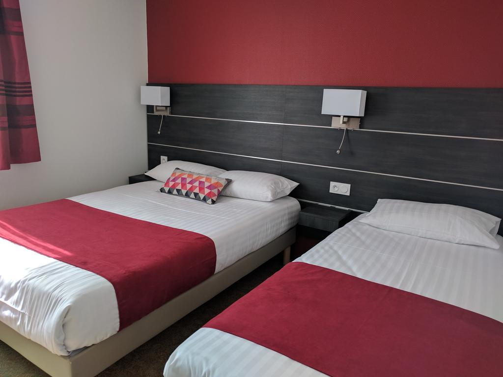 Hotel Chantepie Жу-ле-Тур Экстерьер фото